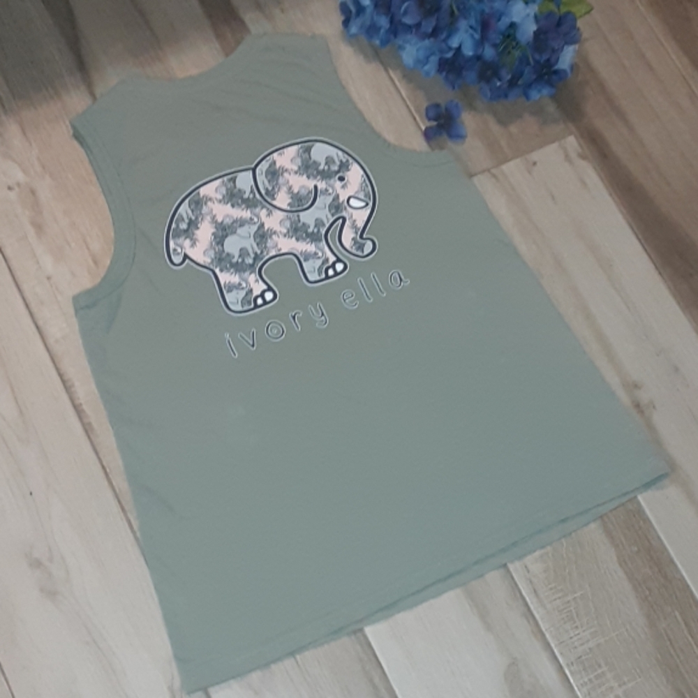 Women’s Ivory Ella Duck Green Tank Top - Picture 5 of 7